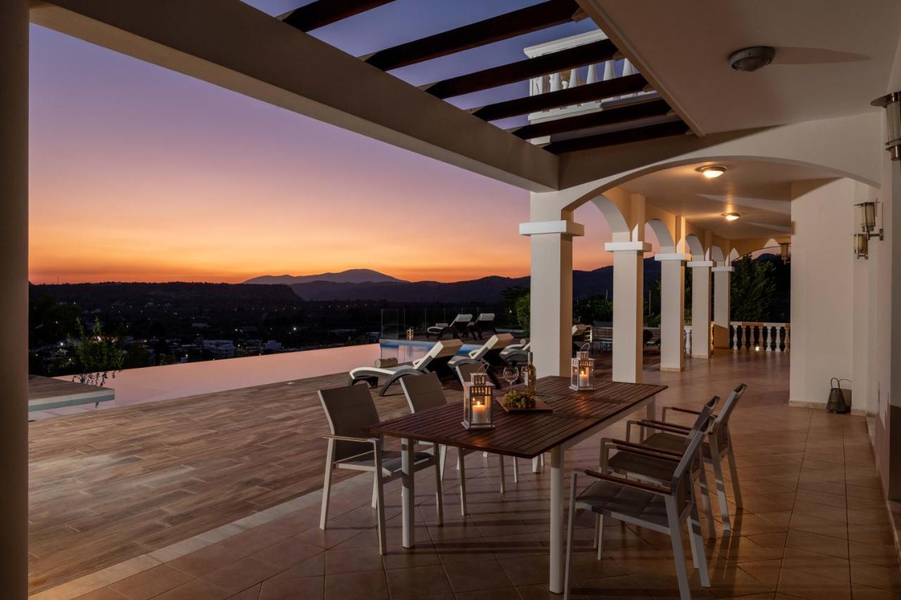 Villa Kamos Archangelos  Luaran gambar